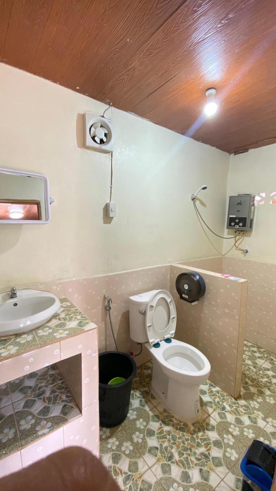 Lung Soi Nguen Homstay Pang Oung Pang Ung Exterior foto